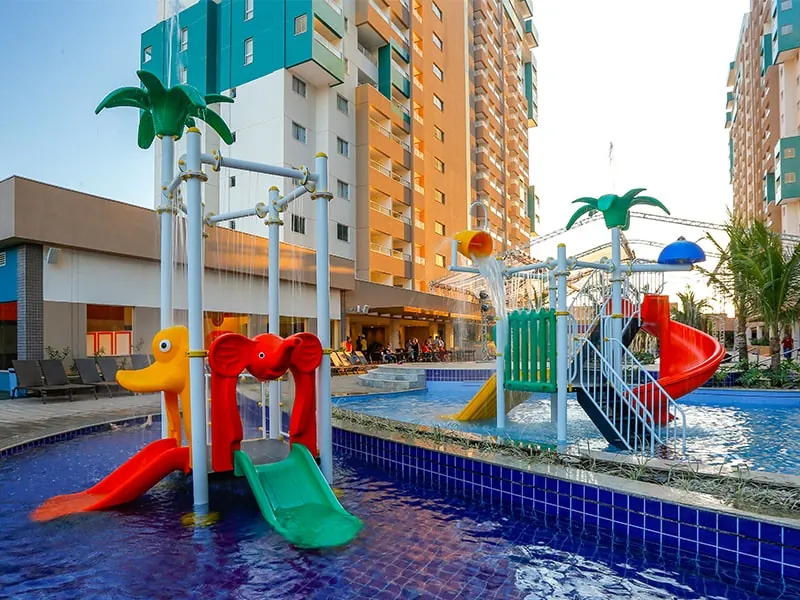 Brinquedos aquáticos do Olímpia Park Resort