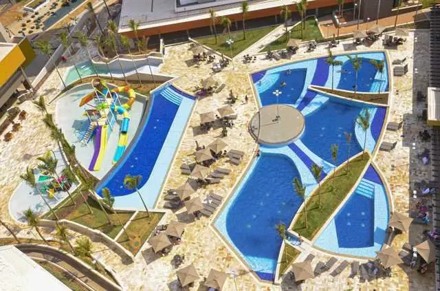 Vista aérea piscinas